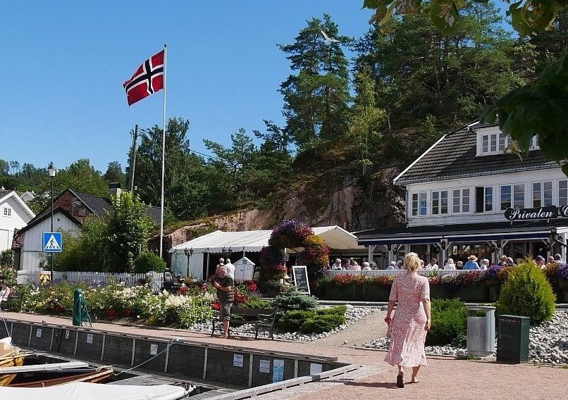 Privaten med flagg